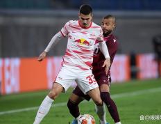 IM体育下载-沙尔克前景乐观：新赛季瞄准德甲冠军的简单介绍