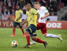 IM体育平台-哥伦比亚翻盘墨西哥，皮克高光表现的简单介绍