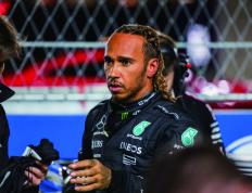 IM体育下载-关于红牛二队轻取哈斯车队，汉密尔顿高光表现的信息