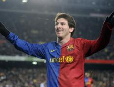 IM体育网页版登录入口-欧冠决赛之夜，爱德华兹的教科书式表现，如何定义伟大比赛的终极范本