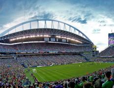 IM体育注册链接-福克斯终场绝杀封神！76人惊魂险胜魔术，大场面先生名不虚传