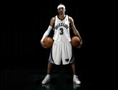 IM体育官方平台-赛道上的心跳，阿斯顿马丁险胜法拉利，勒克莱尔惊艳四座