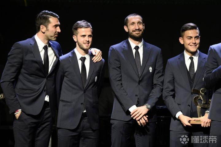 IM Sport-包含皮亚尼奇入选欧洲最佳阵容，成为意大利骄傲的词条