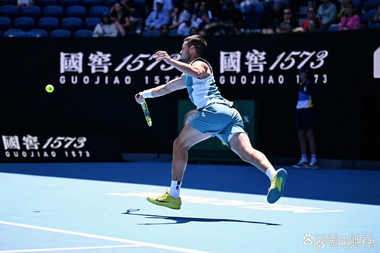 IM体育app-澳大利亚网球队绝杀英国网球队,阿尔卡拉斯关键制胜的简单介绍