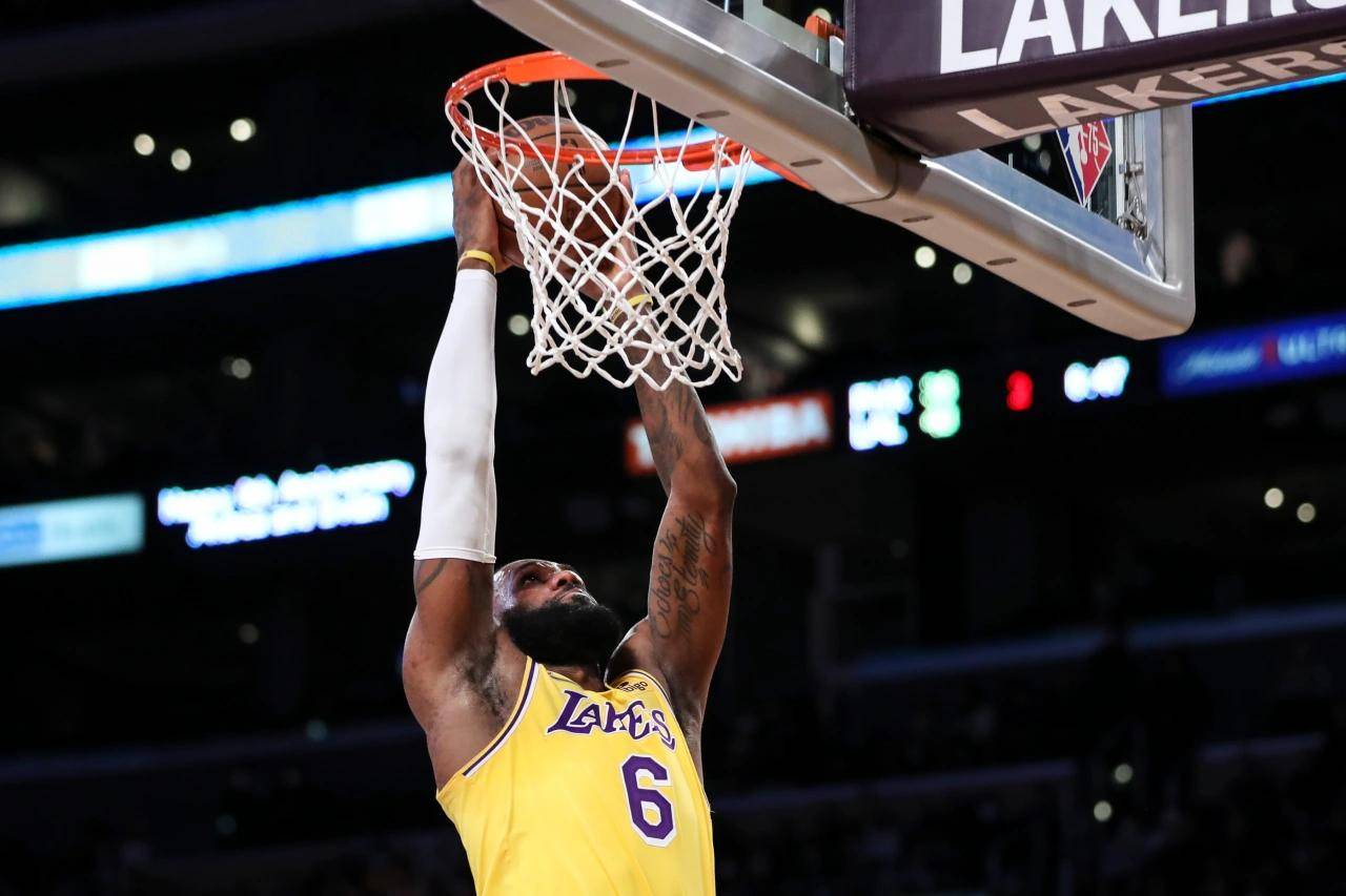 IM体育-湖人客场输球,继续保持走下坡路状态的简单介绍