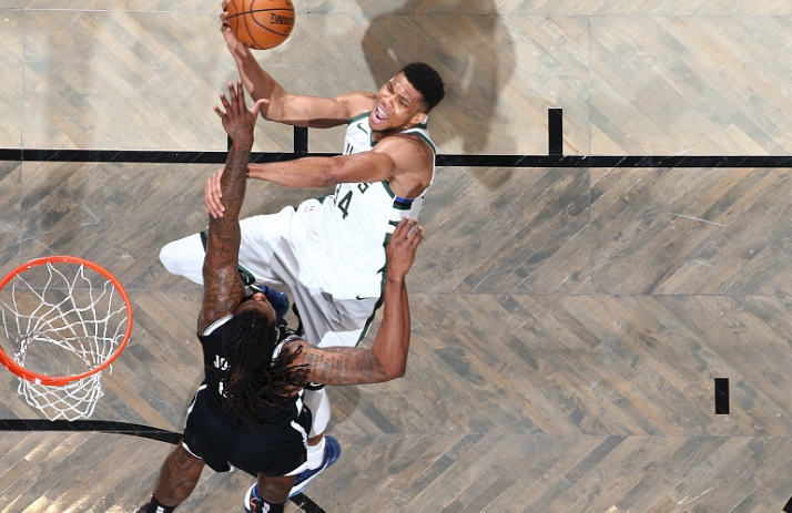 IM体育官方网站-关于篮网擒凤凰城,霍勒迪砍下+平息主场的信息