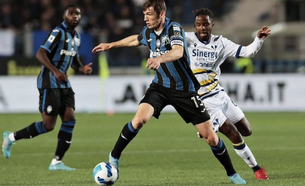 IM体育数据分析平台-尤文图斯挫败那不勒斯，重掌意甲积分榜榜首的简单介绍