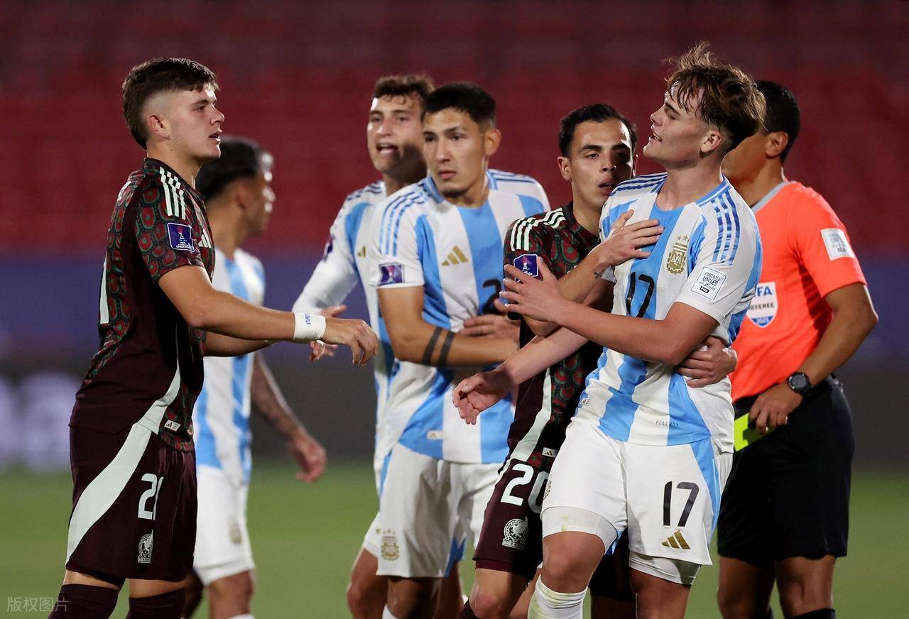 IM体育官方网-包含梅斯冲击前四，球员士气高涨备战下场比赛的词条