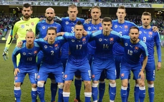 IM Sport-斯洛伐克队在比赛中力克对手，实现逆袭夺冠